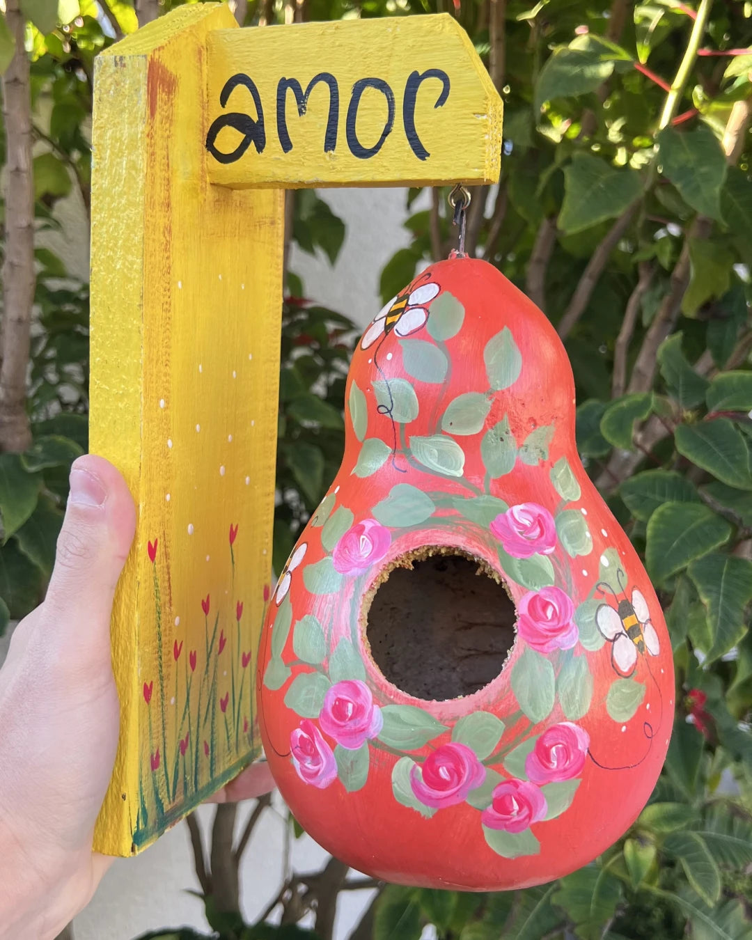 Casinha Decorada em Cabaça - AMOR